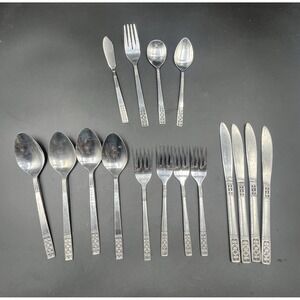 Vtg Custom Craft MCM Stainless‎ Taiwan 4 Knives, Salad Forks, Tablespoons, etc